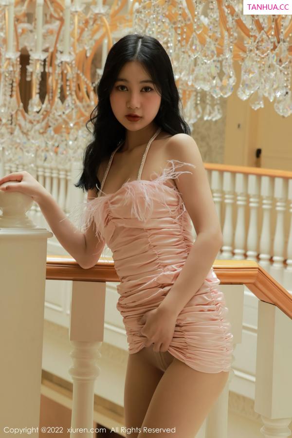 谢晚晚  [XiuRen]高清写真图 2022.07.06 No.5235 谢晚晚第20张图片